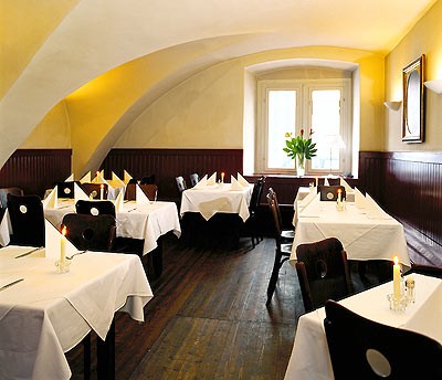 Oswald & Kalb Restaurant