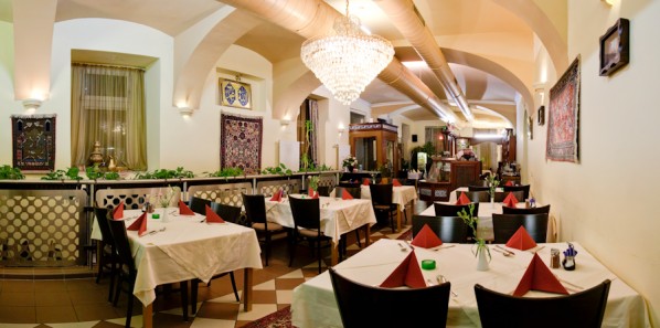 Caspian Cafe - Restaurant