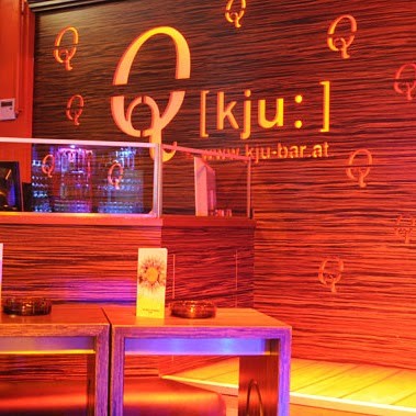 KJU: Bar