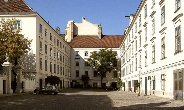 Hollmann Salon im Heiligenkreuzerhof