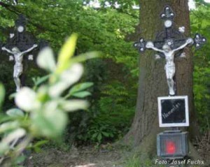 Zum Friedhof der Namenlosen