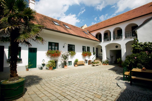 Winzerhof Stift - Weingut mieten für Feste, Events