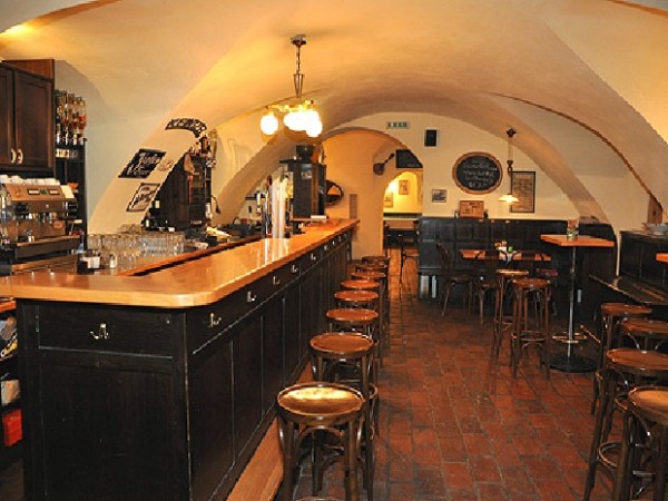 Wirtshaus Keintzel - Bar im Alten Rathaus - Bar mieten