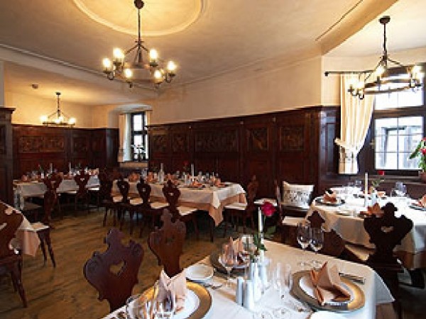 Schlosshotel Goldener Engl Hochzeitslocation Bankettsaal