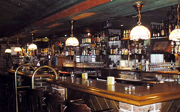 Mr. John's Restaurant Bar - Bar mieten als Eventlocation für Events