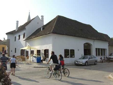 CEEL Privatbrauerei Rust - Gasthaus - Bar - Events - Feiern