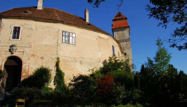 Schlosshotel Burg Bernstein Hochzeitslocation Bankettsaal