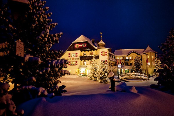 Schlosshotel Seewirt Hochzeitslocation Bankettsaal