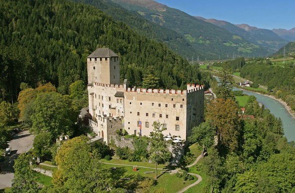 Schloss Bruck Hochzeitslocation Bankettsaal