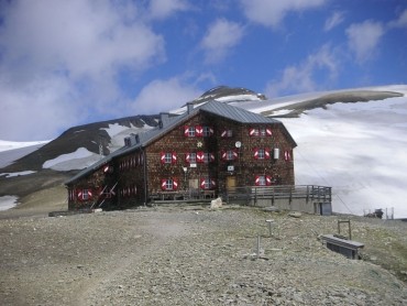 Oberwalderhütte (2973 m)