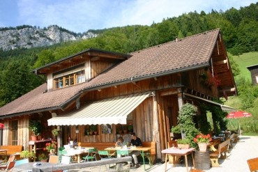 Rathlucken Hütte (780 m)