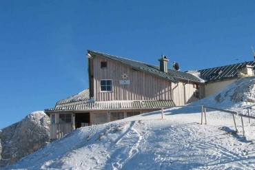 Simonyhütte (2203 m)