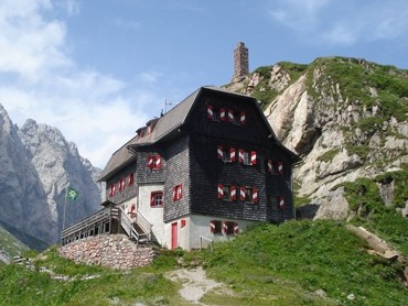 Wolayerseehütte (1967 m)