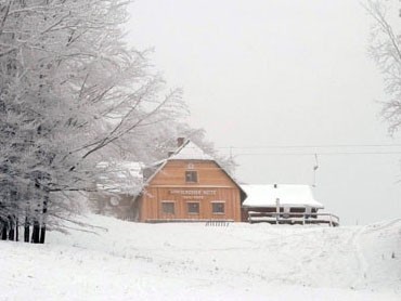 Anton-Schosser-Hütte (1157 m)